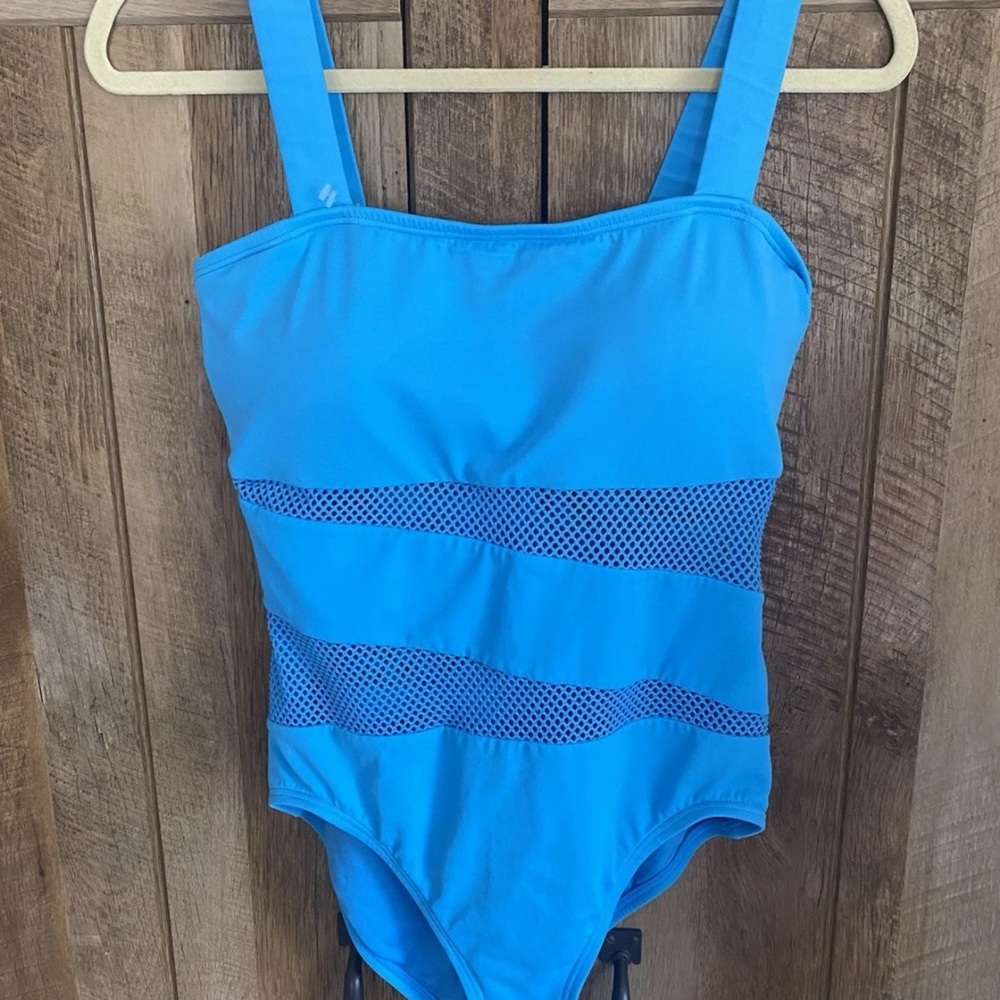 DKNY women’s size 12 one piece swimsuit